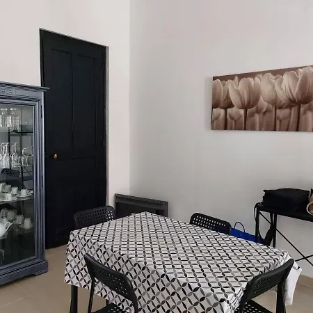 Privatives Avec Espaces Partages Dans Maison Centre